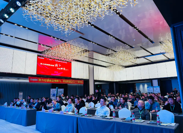 薩震節能空壓機總經理程紅星 薩震節能空壓機總經理程紅星